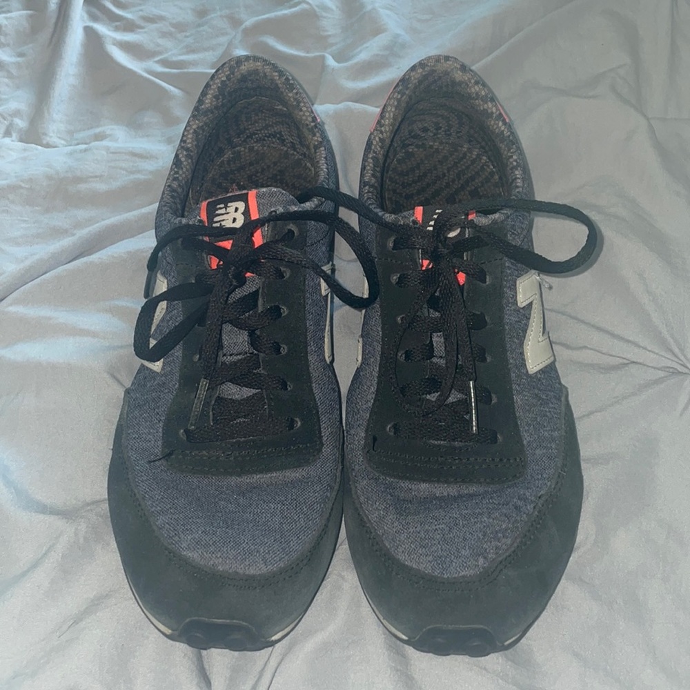 New balance 410. GUC. Size 8